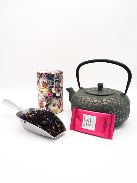 Service à thé — théière en céramique et boîte à thé