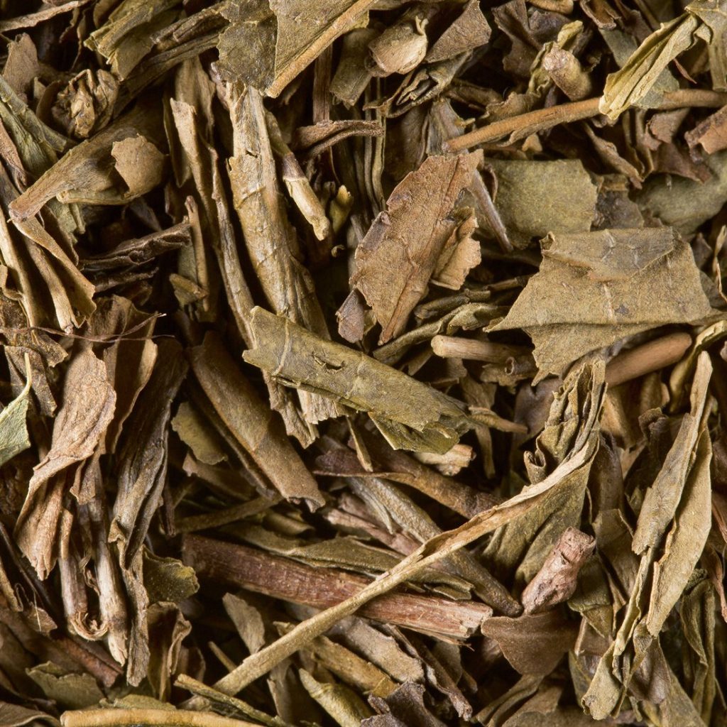Feuilles de thé vert Houjicha torréfié, brun-roux